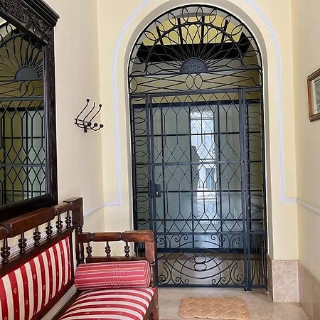 Apartamento Suite Alameda De Hercules Seville Luaran gambar