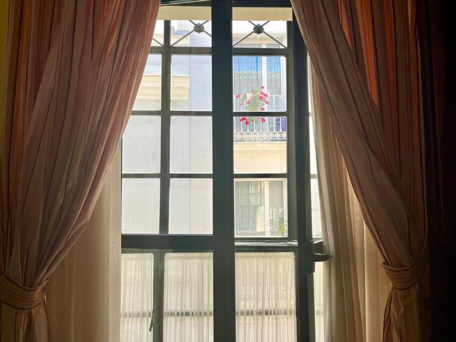Apartamento Suite Alameda De Hercules Seville Luaran gambar